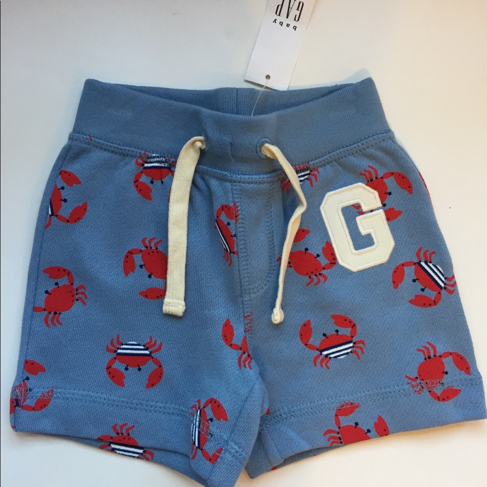 🦀 🏖 ☀️ Baby GAP NWT blue shorts with red crabs! - Picture 1 of 4